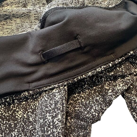 Lululemon Pace Rival Crop Black White size 4 - Picture 6 of 7